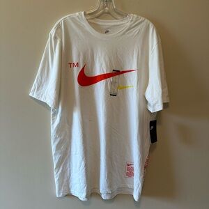 NWT Nike Tee